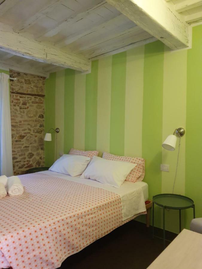 Lo Scarabeo Bed & Breakfast Casale di Pari Ruang foto